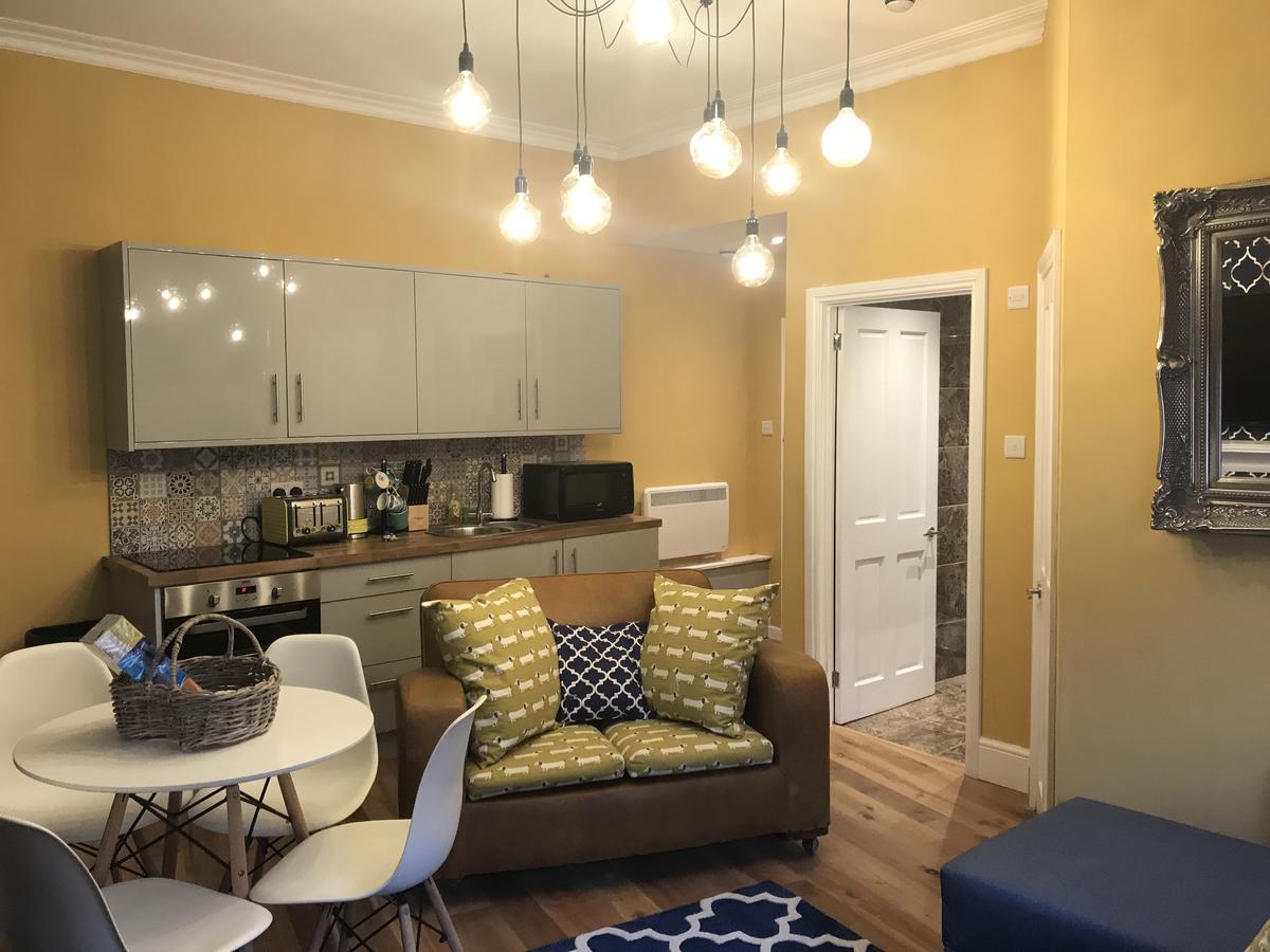 Central City Pad One Bedroom Plus Double Sofabed Bath Exteriör bild